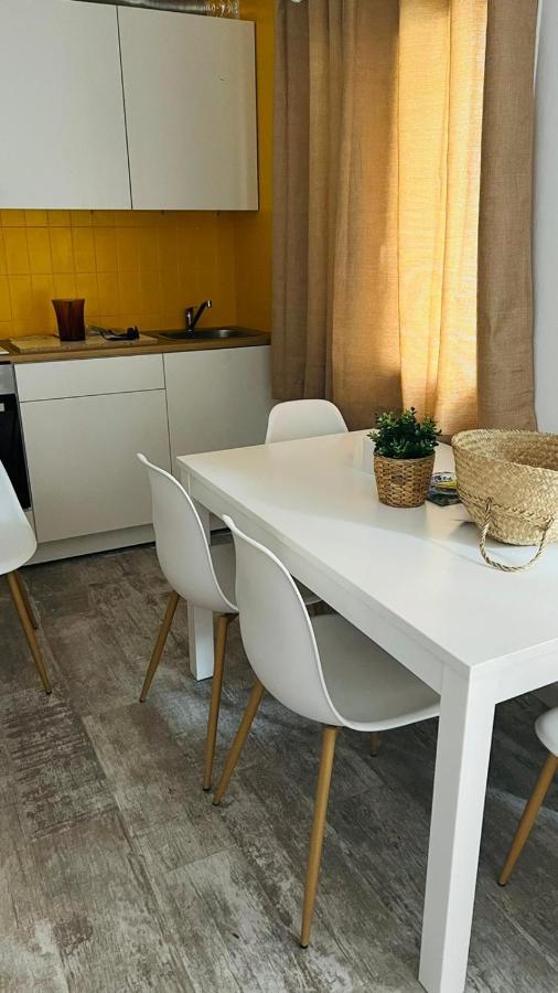Apartamentos Verdera Es Pujols Bagian luar foto