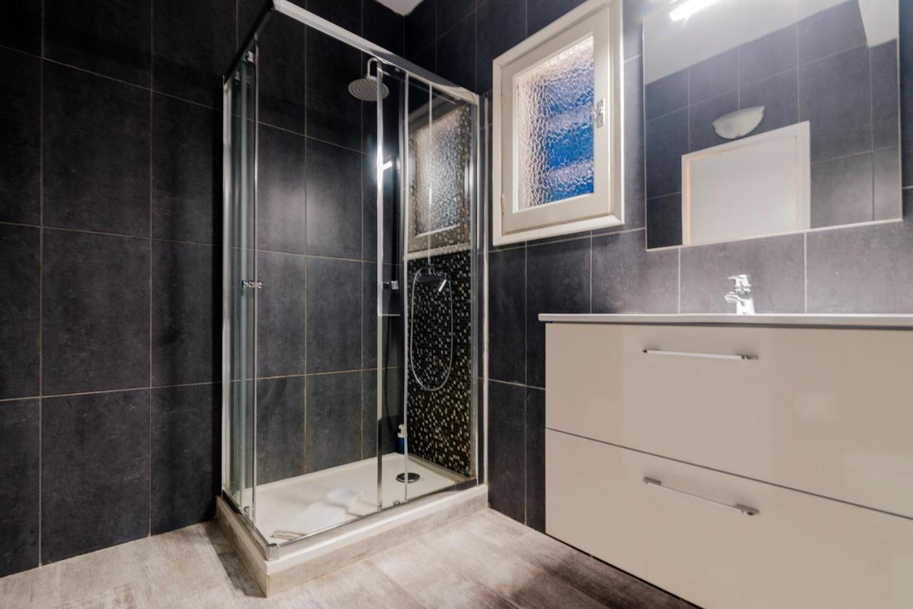 Apartamentos Verdera Es Pujols Bagian luar foto