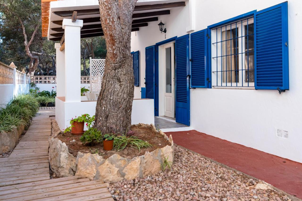 Apartamentos Verdera Es Pujols Bagian luar foto