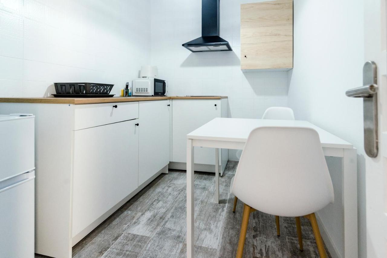 Apartamentos Verdera Es Pujols Bagian luar foto