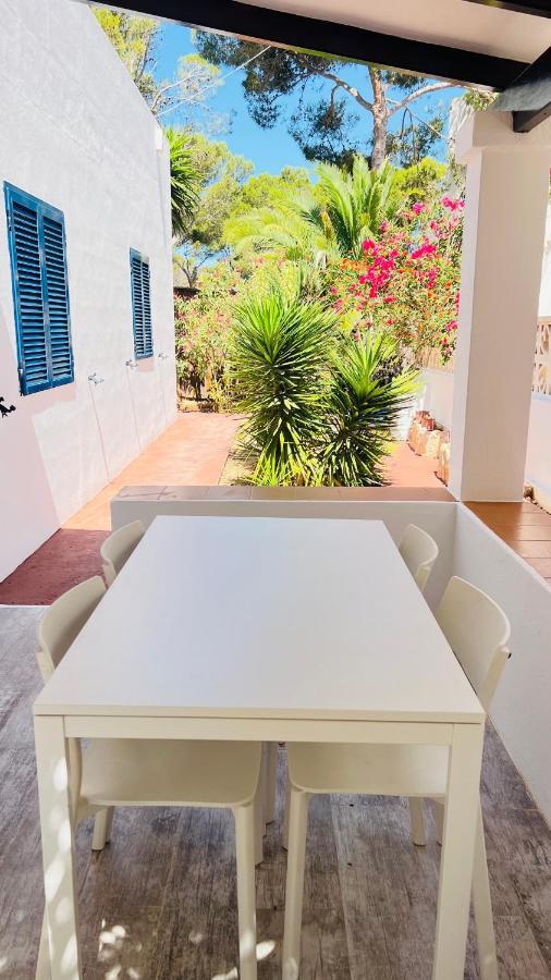 Apartamentos Verdera Es Pujols Bagian luar foto
